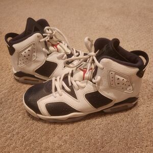 Jordan Kids White and Navy Blue Sneakers